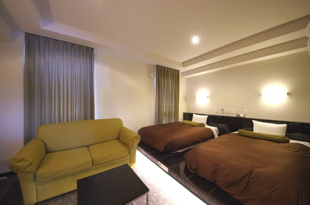 Hotel Urbain Hiroshima Executive Esterno foto